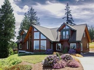 6280 Spinnaker Ridge Ln, Clinton, WA 98236