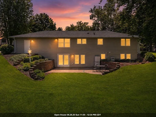 2758 Otto Ct, Green Bay, WI 54313