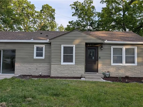 237 E Longfellow St, Kansas City, MO 64119