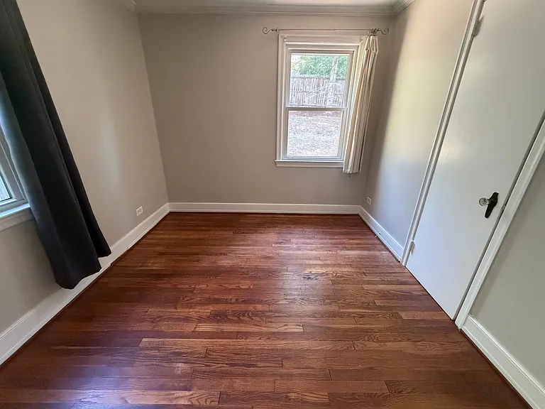 1627 Mason Ln — Photo 17