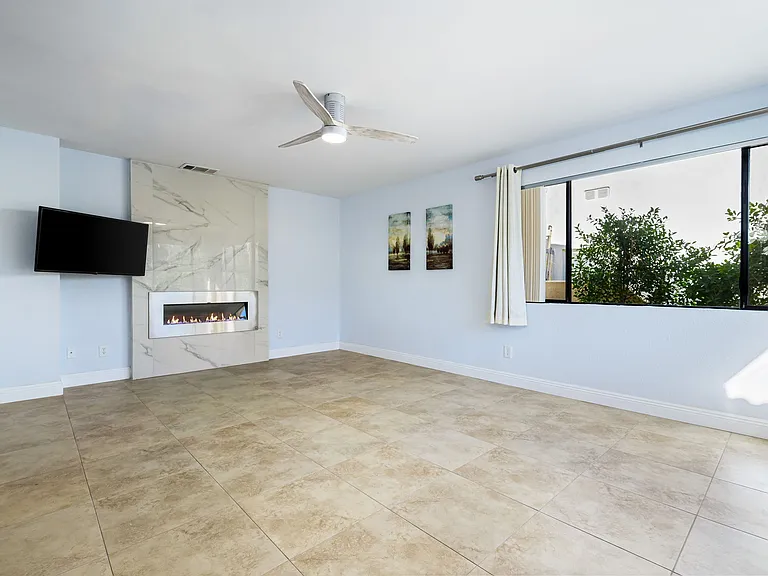 54865 Avenida Diaz — Photo 6