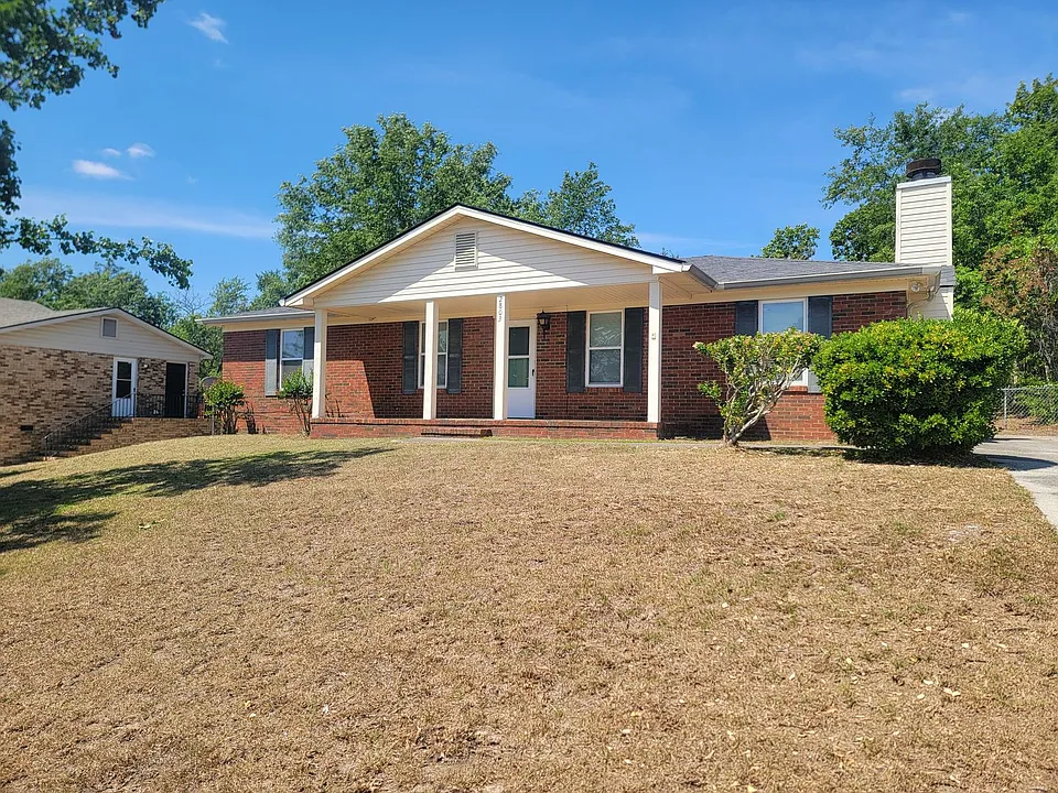 2803 Ptarmigan Rd