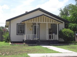 211 N Glenn St, Ulysses, KS 67880