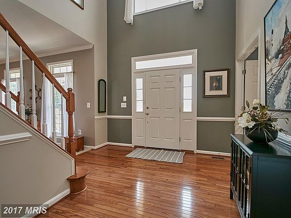 4th image of 14617 Nina Ct