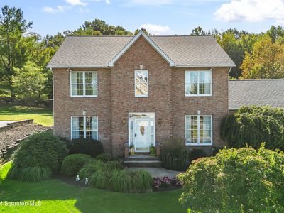 27 Oneill Dr, Moosic, PA, 18507