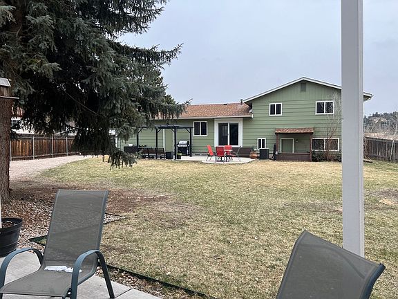 3rd image of 2706 Flintridge Dr