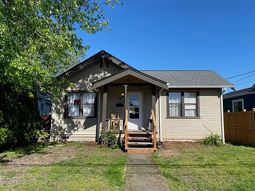 26 N St NE Photo 1