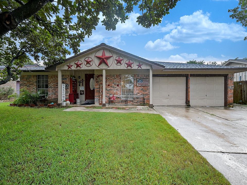 1st image of 355 Skywood Dr