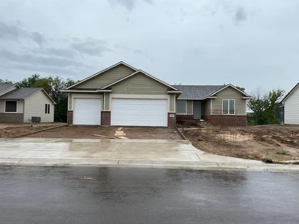 4547 N Rutgers St, Maize, KS 67101