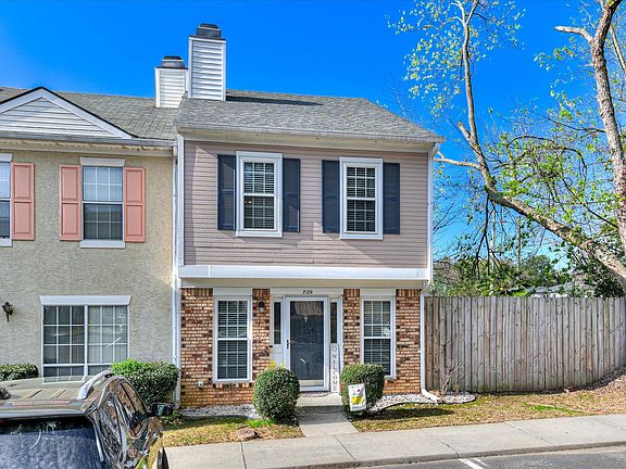 3rd image of 2126 Turtle Court