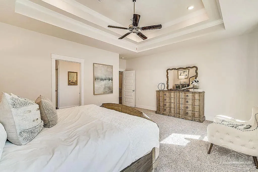 4 bed, 2936 sqft, $2,800 — Photo 4