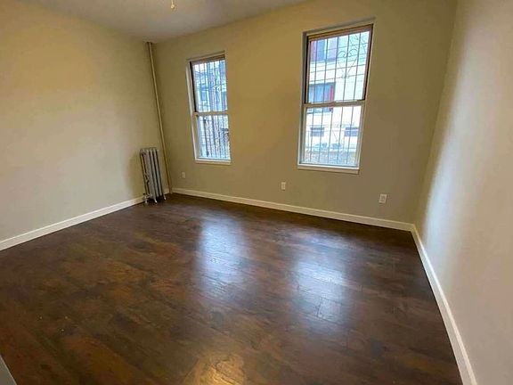 4th image of 23-19 Steinway St #1R