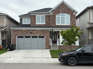 59 Yorkstone Grv SW, Calgary, AB T2X 0H4