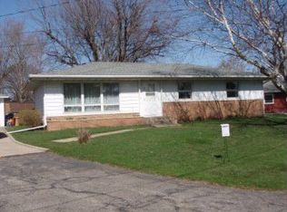 317 3rd Pl NE, Byron, MN 55920