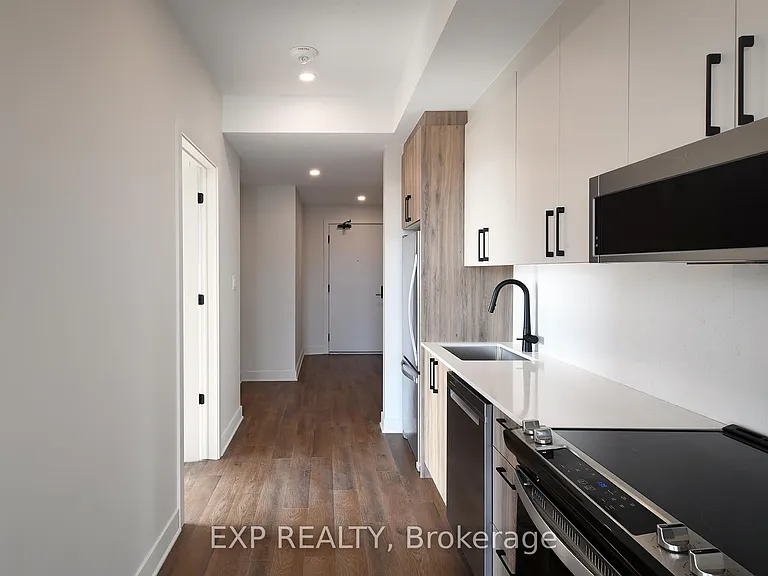 331 Cooper St #601 — Photo 8