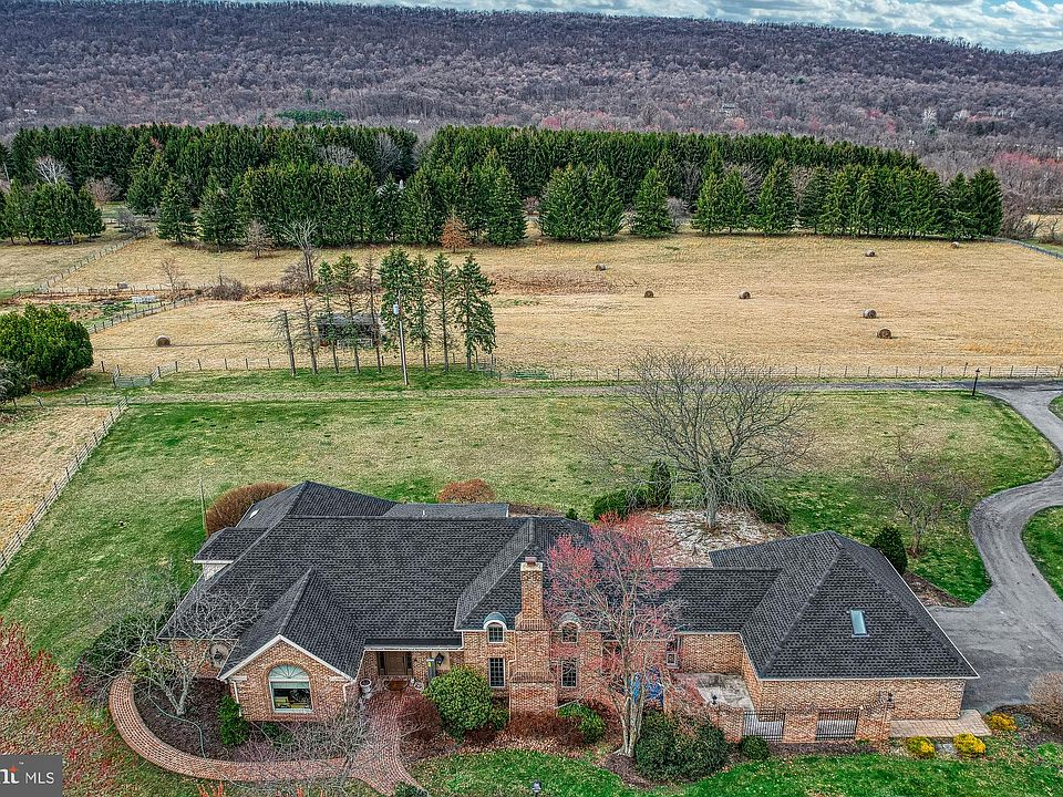 9 Stillmeadows Ln, Enola, PA 17025 Zillow