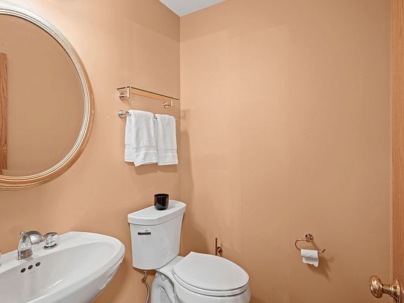 4th image of 13839 Steepleview Ln