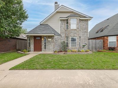 2103 Parkview Dr, Moore, OK, 73170