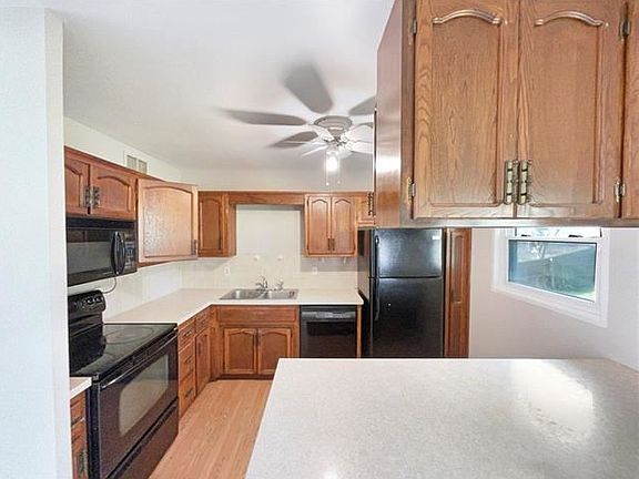 4th image of 1032 Broadmore Ln