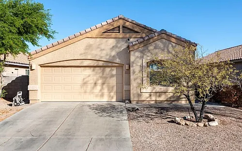 6641 E Cooperstown Dr Photo 1