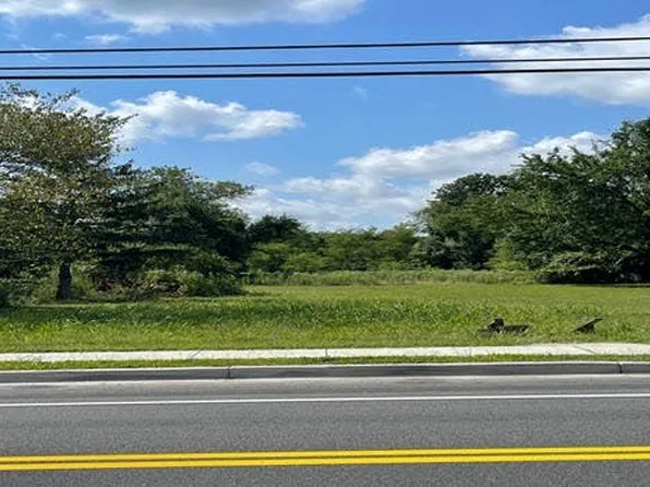 425 Cypress St, Millington, MD 21651