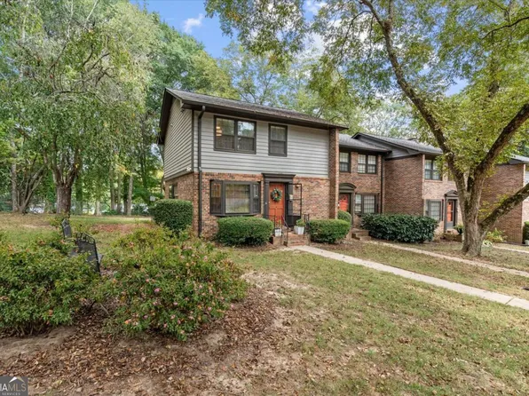 541 N White Str St Unit 12, Carrollton, GA 30117