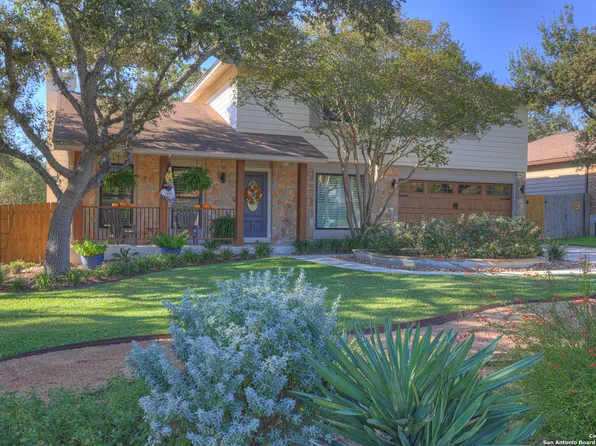 1952 CREEK HOLW, San Antonio, TX 78259