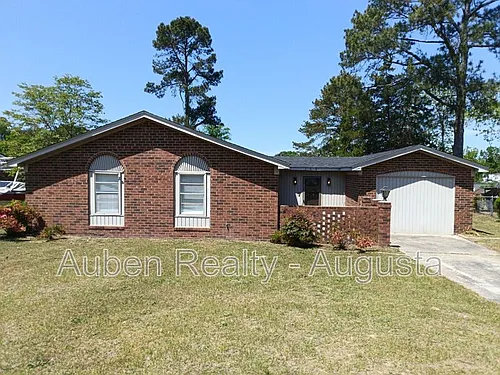 109 Highview Dr Photo 1