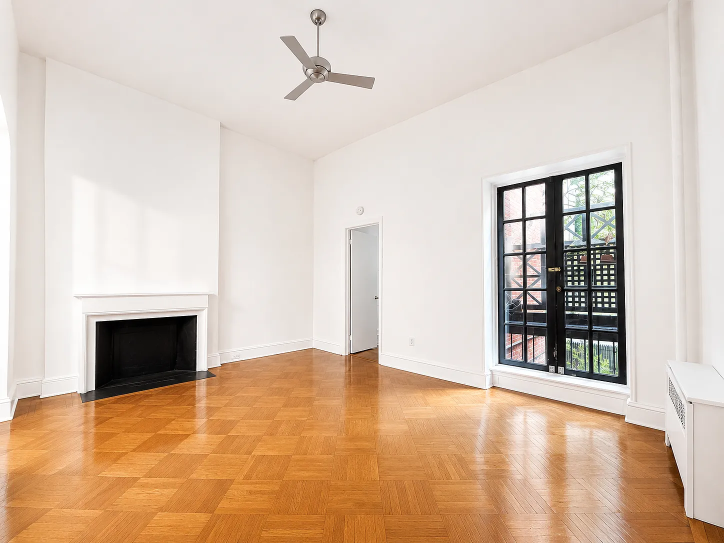 58 East 80th Street — Photo 2