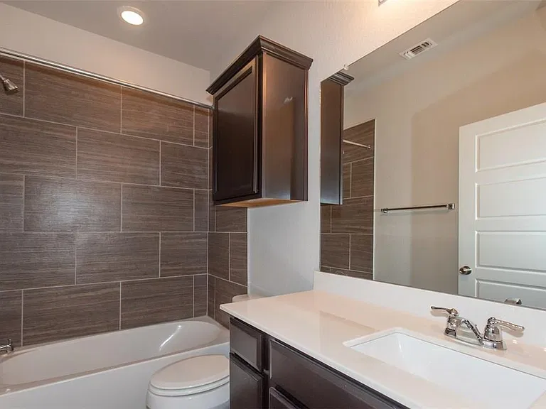 1001 Zodiac Ln #37 — Photo 22
