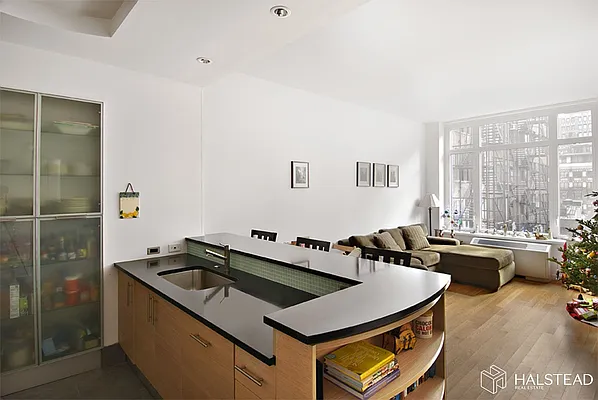 Rented by Halstead Real Estate | media 13