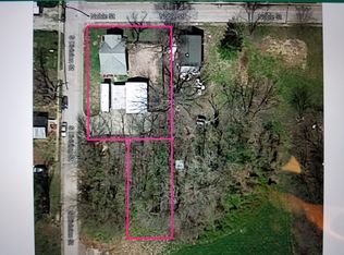 413 W Noble St, Bicknell, IN 47512