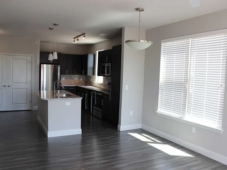 The Vue at Creve Coeur Apartments — Photo 143