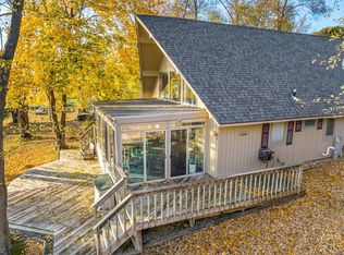 2229 Breckenboro Rd, Davis, IL 61019