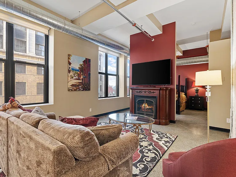 350 Saint Peter St #802 — Photo 7