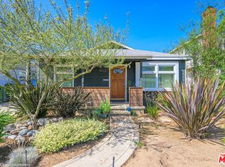 8023 Altavan Ave, Los Angeles, CA 90045