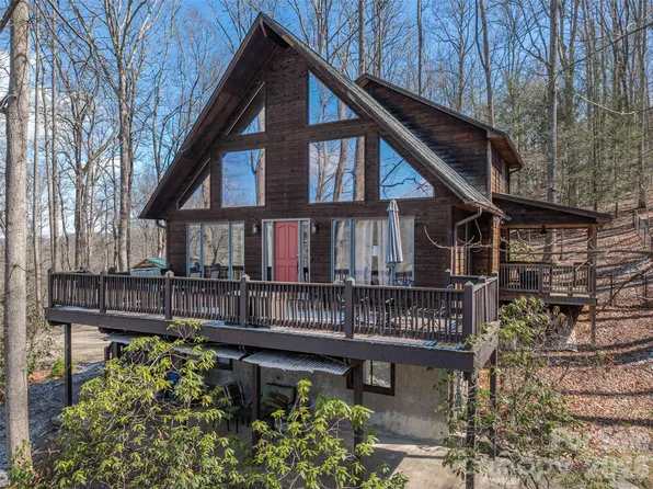 56 Southwicke Dr, Arden, NC 28704