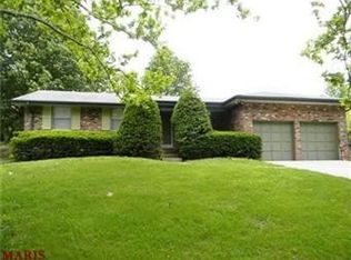 10210 Gregory Ct, Saint Louis, MO
