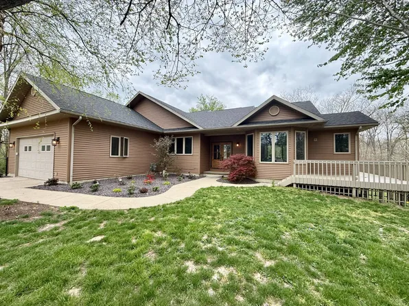 10551 E 680th Ave, Robinson, IL 62454