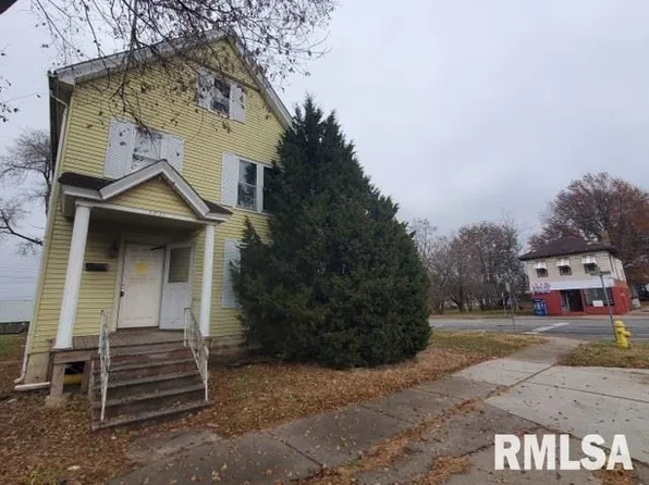 1031 10th Ave, Rock Island, IL 61201