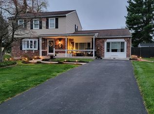 2429 W Colonial Dr, Upper Chichester, PA 19061