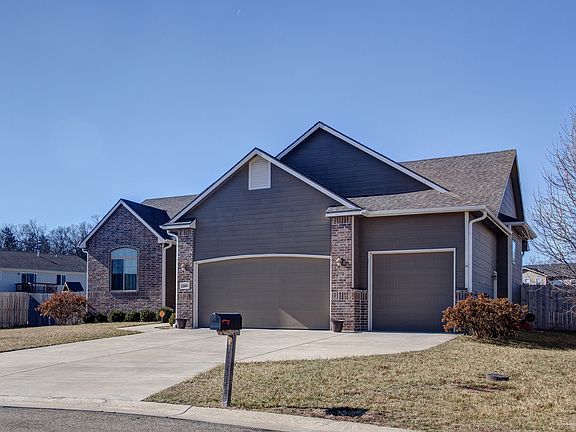 2nd image of 505 Stone Glenn Cir
