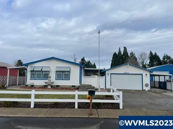13711 Wisteria Dr NE, Aurora, OR 97002