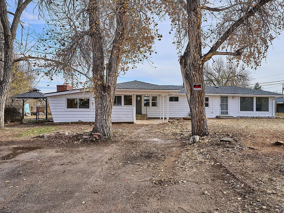 2110 Eagle Cir