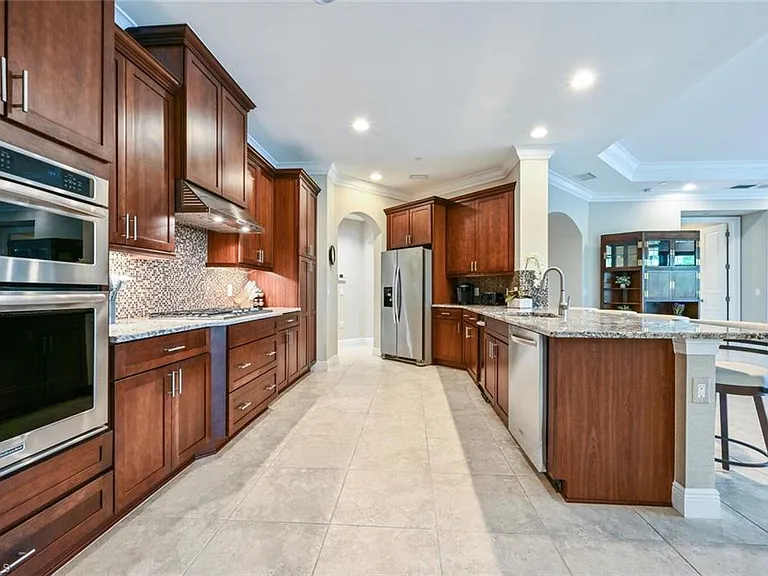 2764 Tiburon Blvd E #3101 — Photo 21