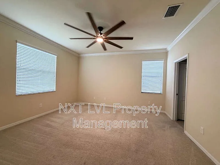9453 River Otter Dr — Photo 15