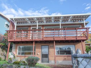 6728 Beach Dr SW, Seattle, WA 98136