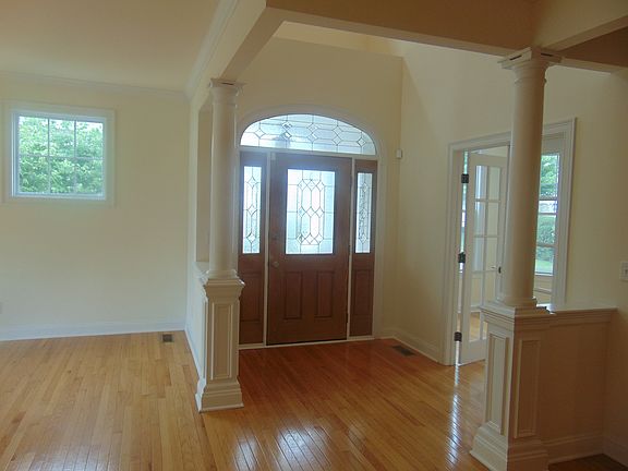 Vaulted Ceilings Entry