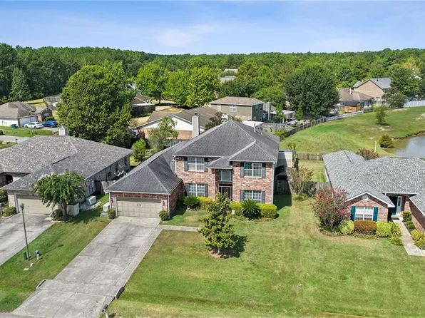 305 Stallion Ct, Covington, LA 70435