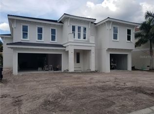 124 Forest Hills Dr, Saint Petersburg, FL 33708